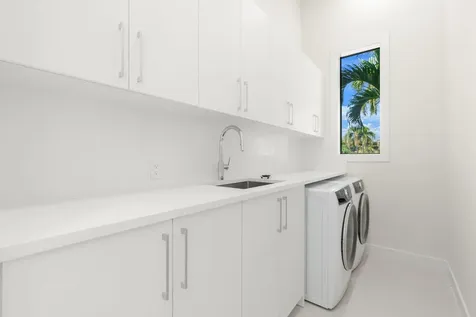2724 NE 21st Court Fort Lauderdale FL 33305