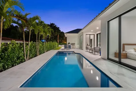 2724 NE 21st Court Fort Lauderdale FL 33305