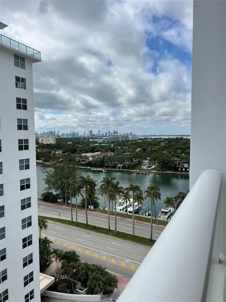 5005 Collins Avenue Miami Beach FL 33140