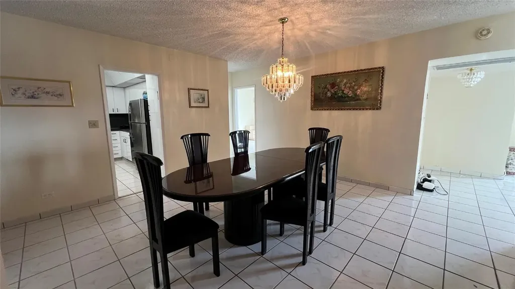 5005 Collins Avenue Miami Beach FL 33140