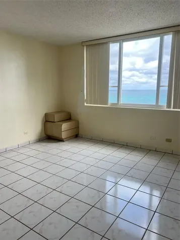 5005 Collins Avenue Miami Beach FL 33140