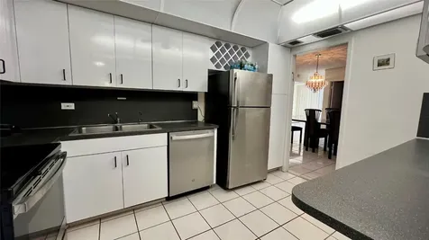 5005 Collins Avenue Miami Beach FL 33140