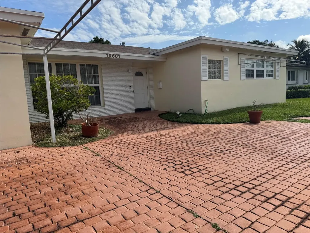 19601 NE 19th Court Miami FL 33179