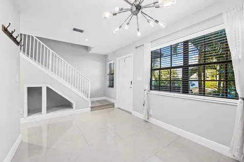 2127 NE 11th Avenue Wilton Manors FL 33305