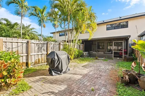 2127 NE 11th Avenue Wilton Manors FL 33305