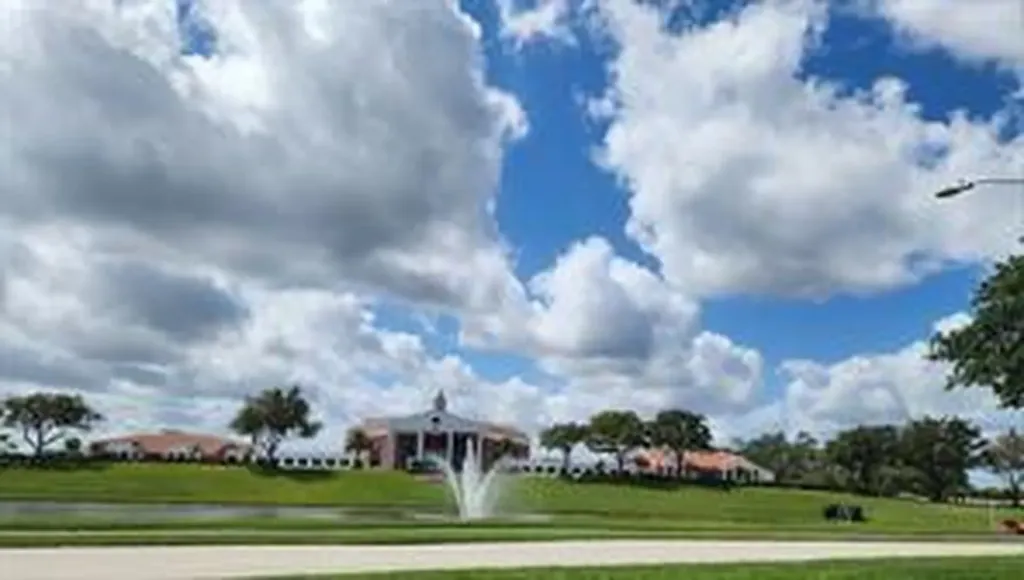 86 Westbury Deerfield Beach FL 33442
