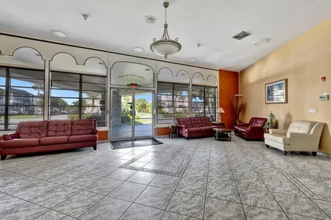 4270 NW 40th Street Lauderdale Lakes FL 33319