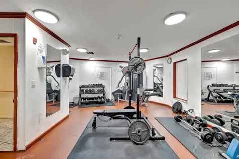 4270 NW 40th Street Lauderdale Lakes FL 33319
