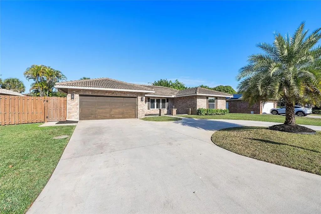 8977 NW 3rd Court Coral Springs FL 33071