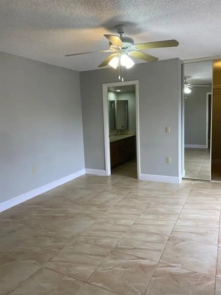 1204 12th Way West Palm Beach FL 33407