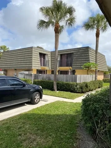 1204 12th Way West Palm Beach FL 33407