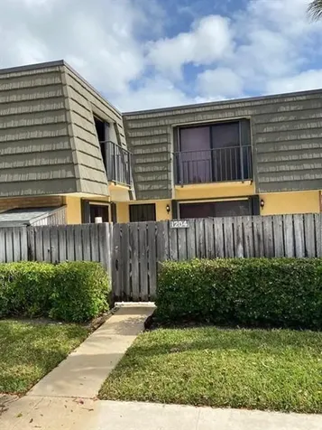1204 12th Way West Palm Beach FL 33407