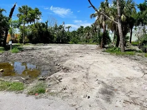 1722 Windward Way Sanibel FL 33957