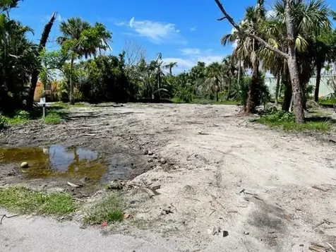 1722 Windward Way Sanibel FL 33957