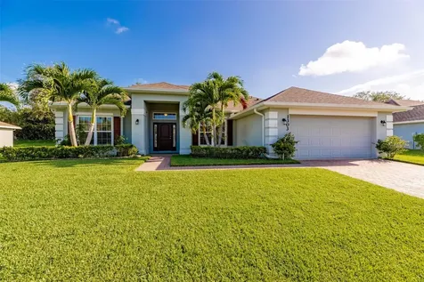 1303 Scarlet Oak Circle Vero Beach FL 32966