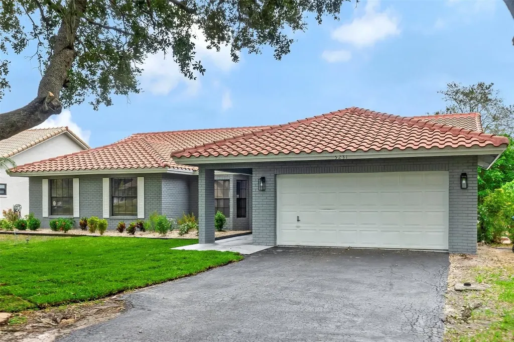 5231 NW 85th Terrace Coral Springs FL 33067