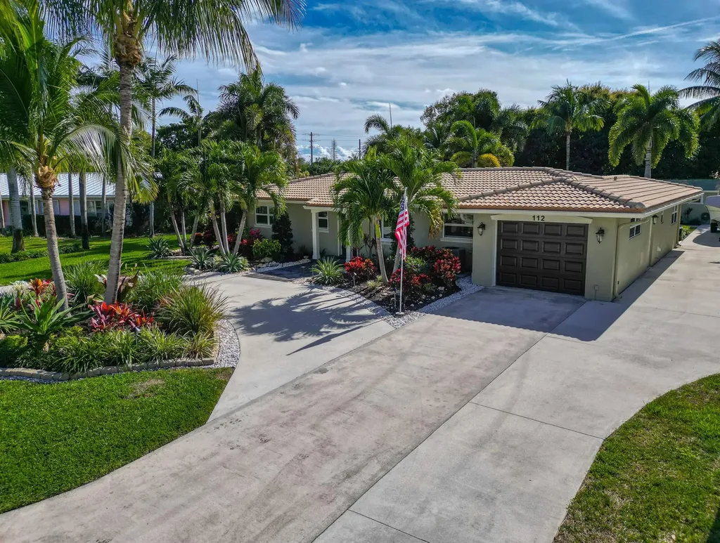 112 SW 24th Avenue Boynton Beach FL 33435