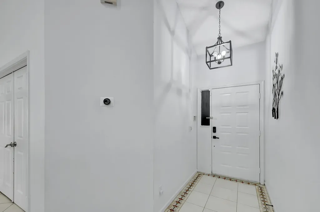 8071 Popash Court Boynton Beach FL 33472