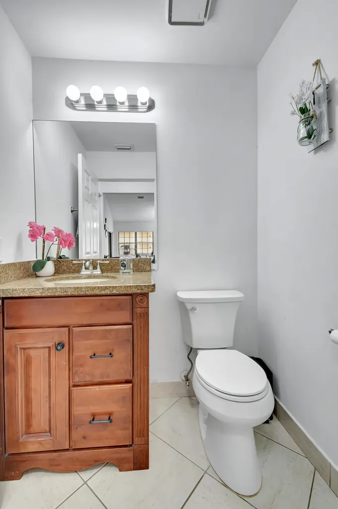 8071 Popash Court Boynton Beach FL 33472