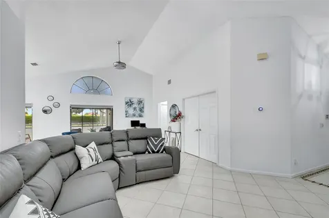 8071 Popash Court Boynton Beach FL 33472