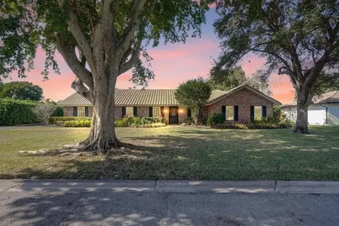 2500 NW 114th Avenue Coral Springs FL 33065