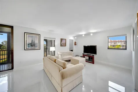 3521 Environ Boulevard Lauderhill FL 33319