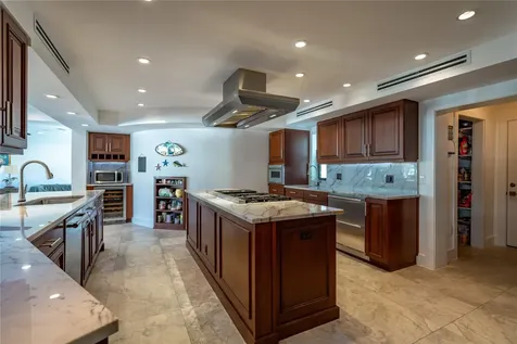 2817 NE 26th Court Fort Lauderdale FL 33306