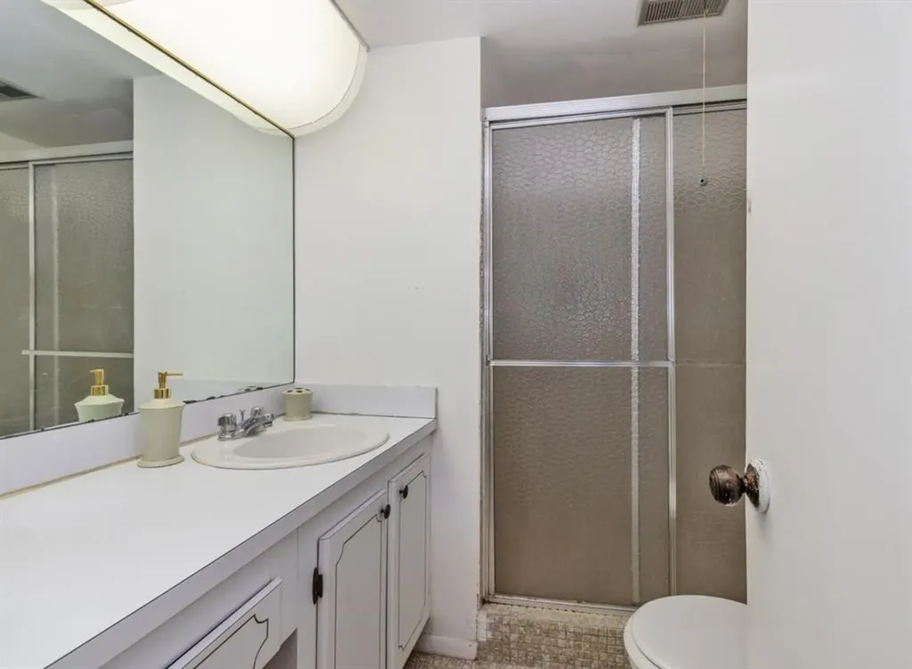 2951 E Sunrise Lakes Drive Sunrise FL 33322
