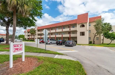 2951 E Sunrise Lakes Drive Sunrise FL 33322