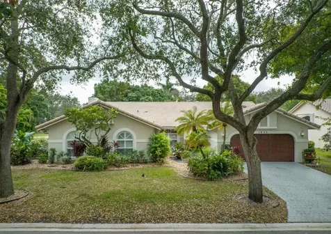 1900 Augusta Terrace Coral Springs FL 33071