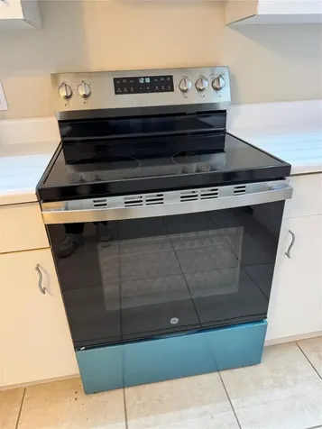 571 SW 142nd Avenue Pembroke Pines FL 33027