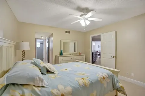 4270 NW 40th Street Lauderdale Lakes FL 33319