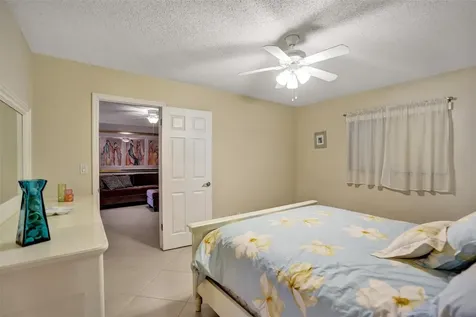 4270 NW 40th Street Lauderdale Lakes FL 33319