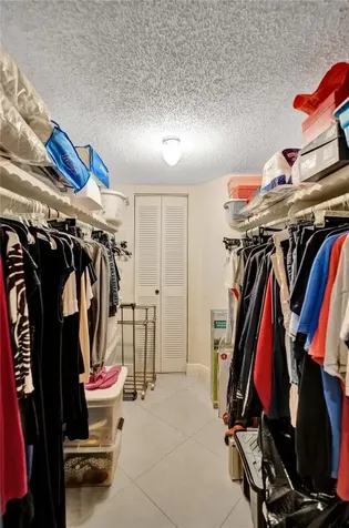 4270 NW 40th Street Lauderdale Lakes FL 33319