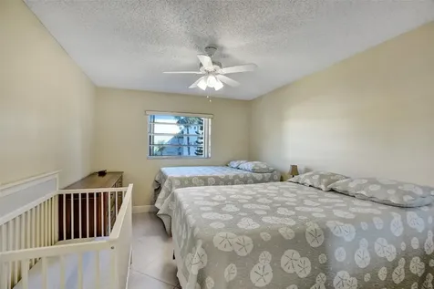4270 NW 40th Street Lauderdale Lakes FL 33319