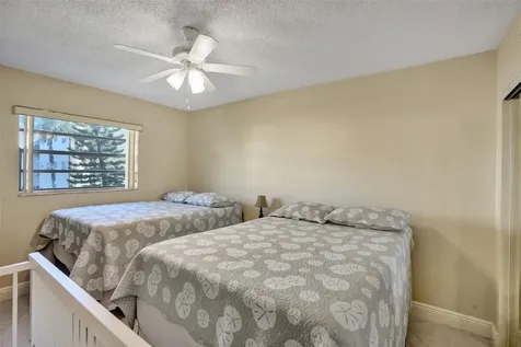 4270 NW 40th Street Lauderdale Lakes FL 33319