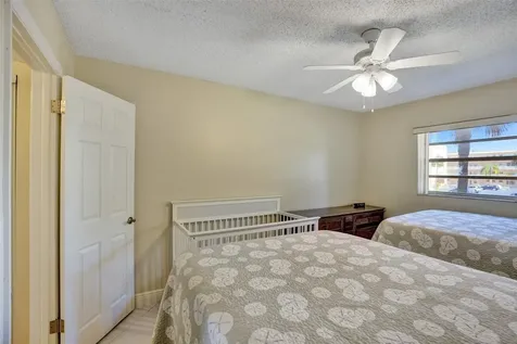 4270 NW 40th Street Lauderdale Lakes FL 33319