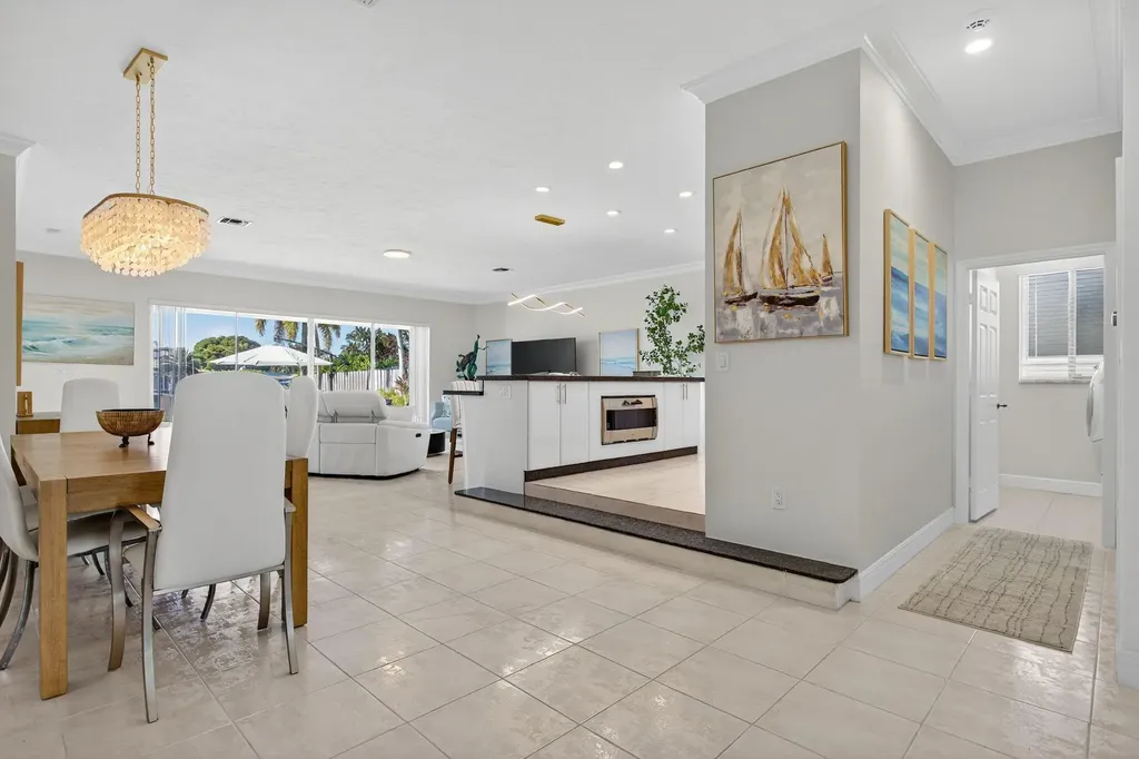 513 S Riverside Drive Pompano Beach FL 33062