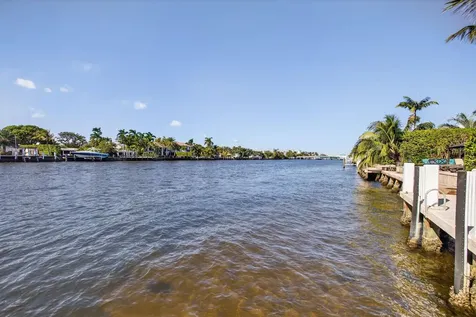 513 S Riverside Drive Pompano Beach FL 33062