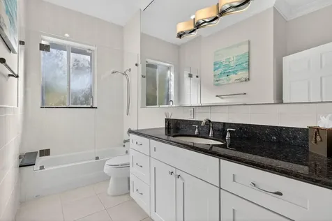 513 S Riverside Drive Pompano Beach FL 33062
