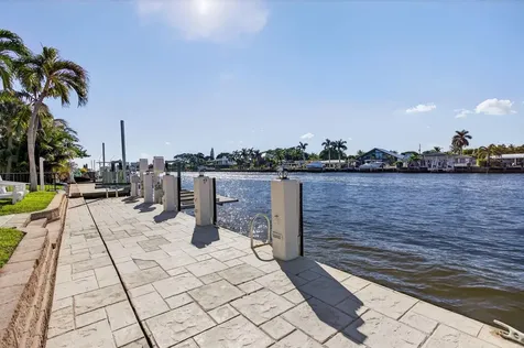 513 S Riverside Drive Pompano Beach FL 33062