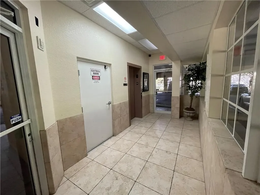 6115 Stirling Road Hollywood FL 33314