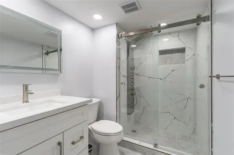 9523 S Hollybrook Lake Drive Pembroke Pines FL 33025