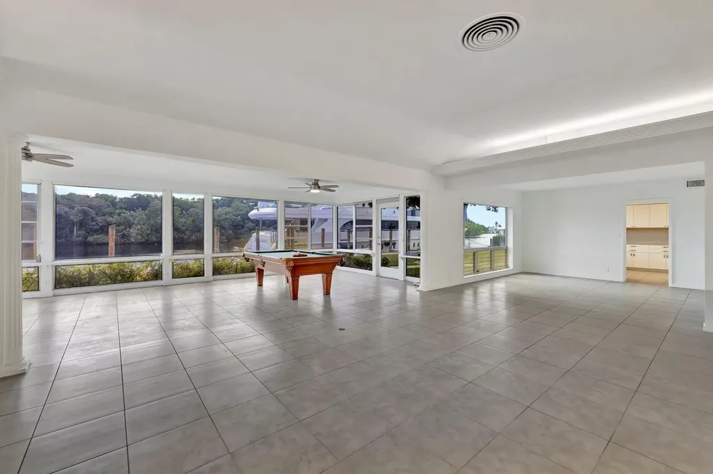2390 SW 27th Te Fort Lauderdale FL 33312
