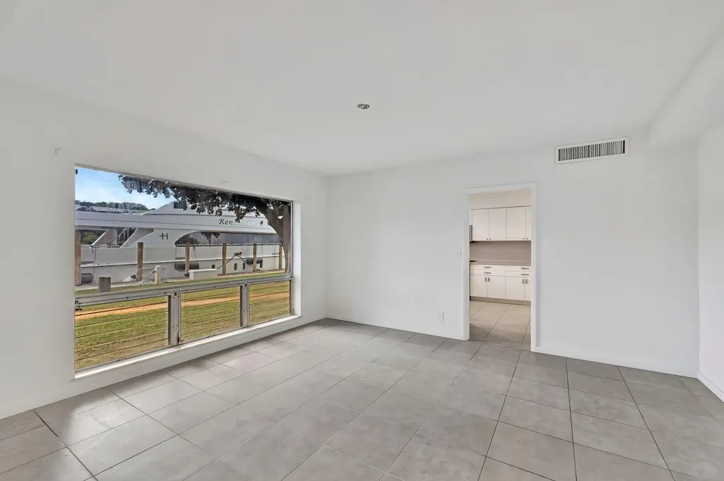 2390 SW 27th Te Fort Lauderdale FL 33312