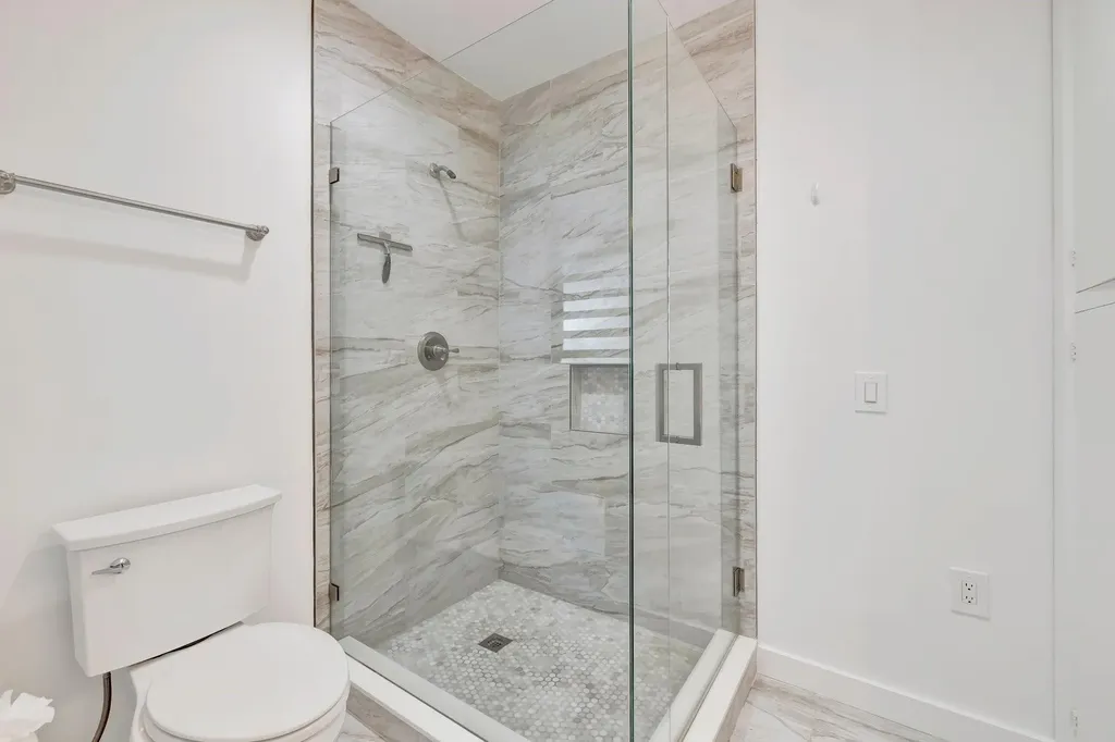 2390 SW 27th Te Fort Lauderdale FL 33312