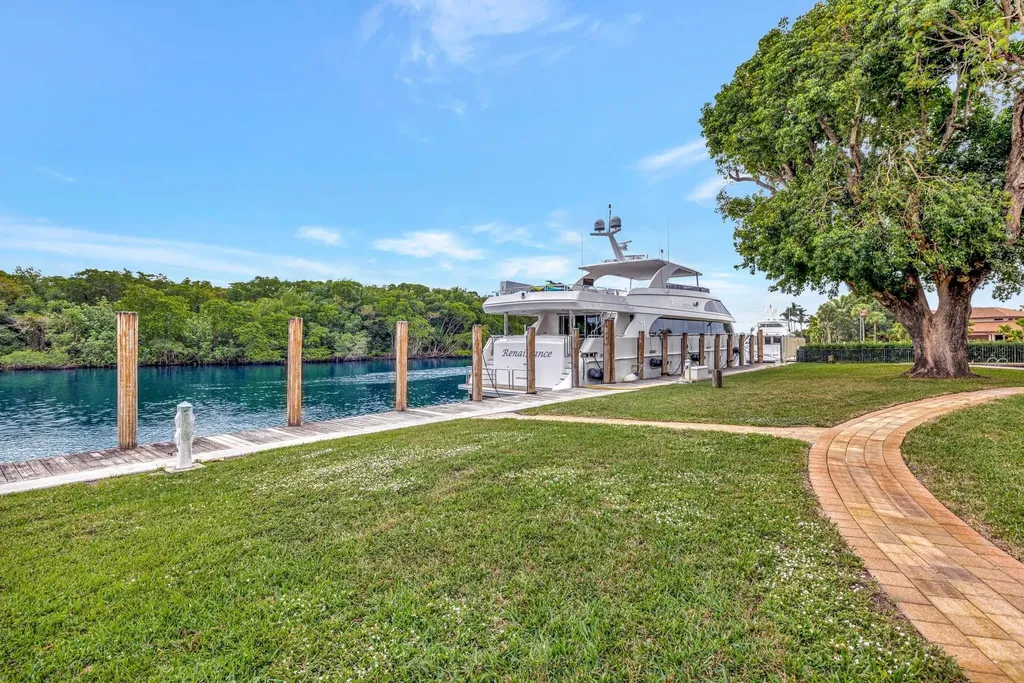2390 SW 27th Te Fort Lauderdale FL 33312