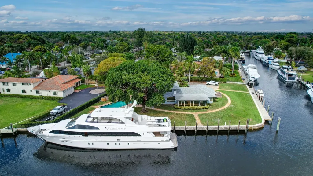 2390 SW 27th Te Fort Lauderdale FL 33312