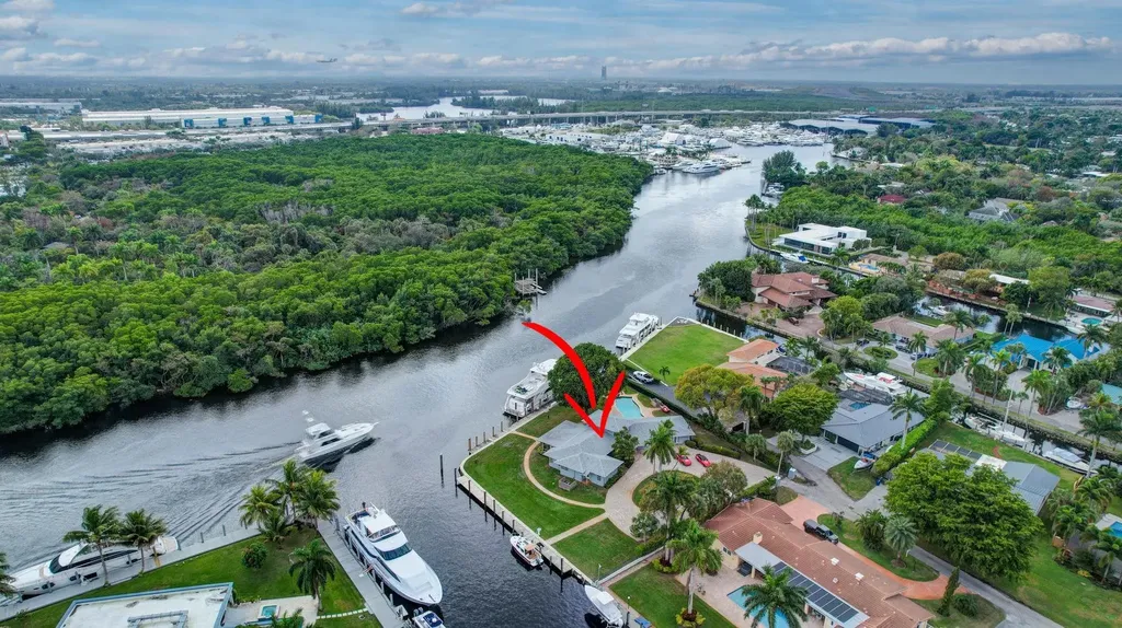 2390 SW 27th Te Fort Lauderdale FL 33312