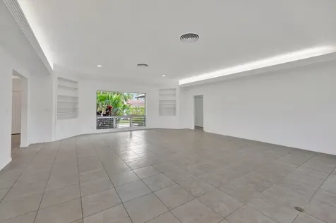 2390 SW 27th Te Fort Lauderdale FL 33312